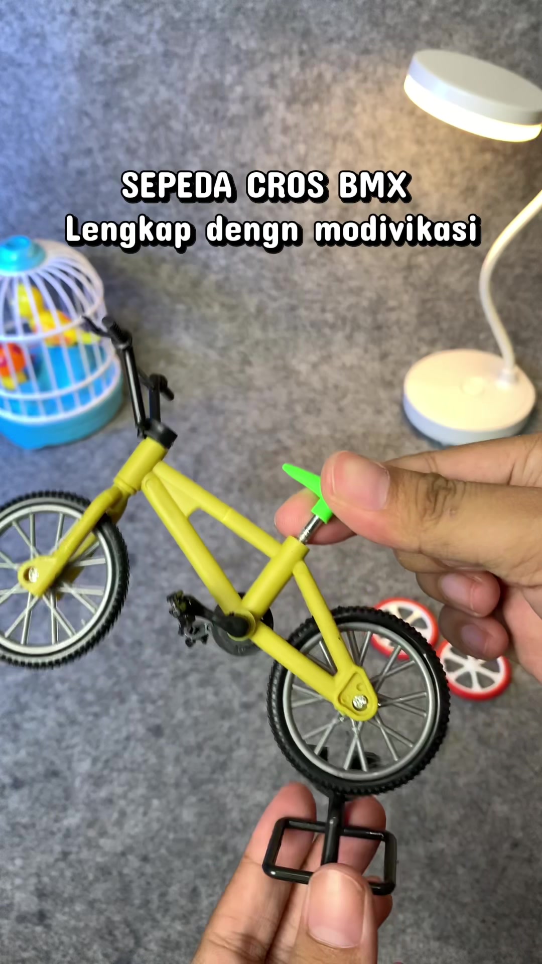 @AR27 TOYS