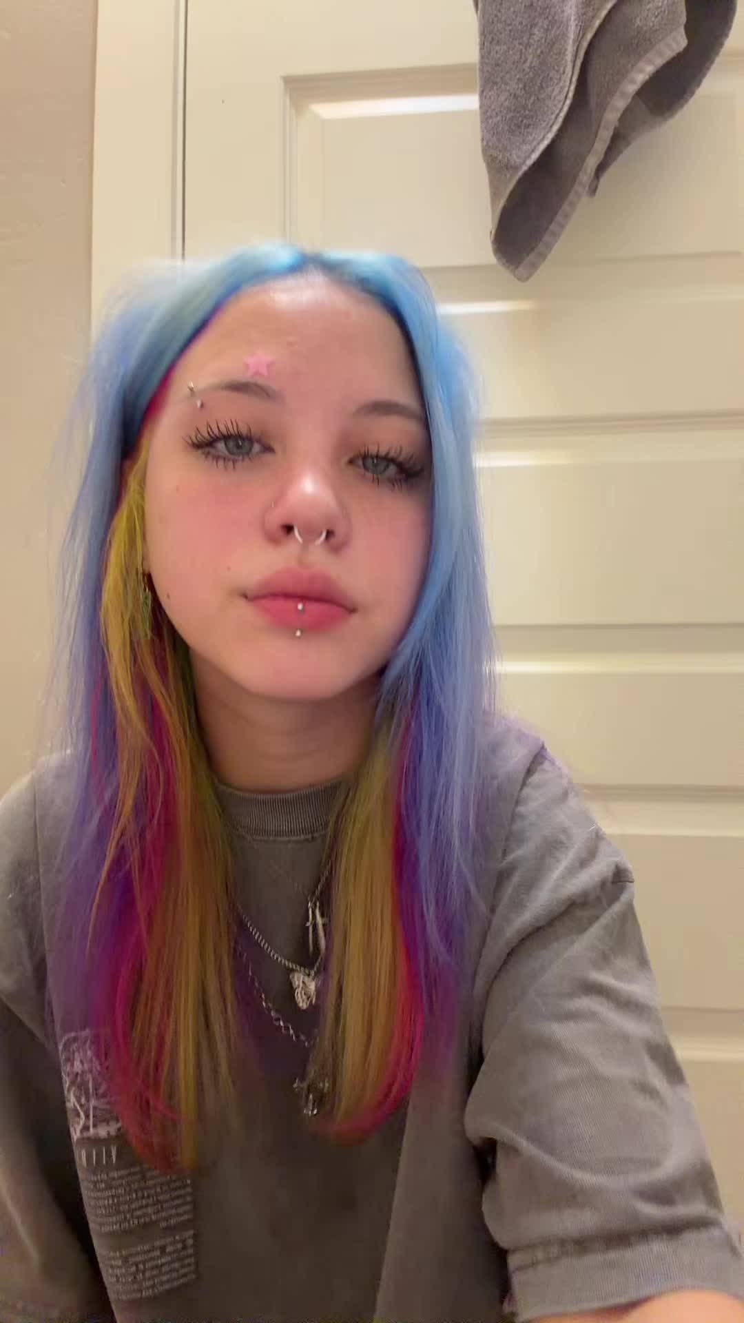 @..