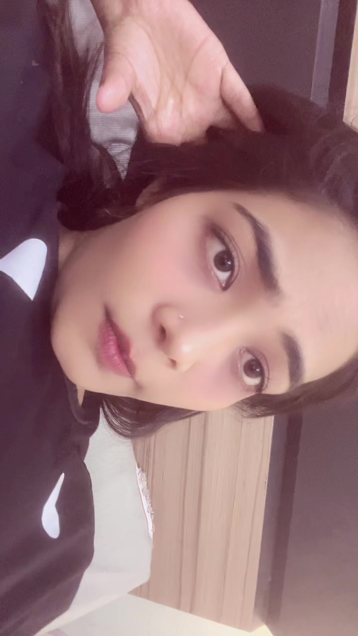 @Veronica😎💥