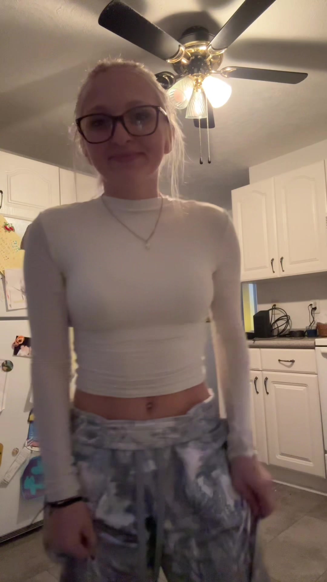@lillycarns
