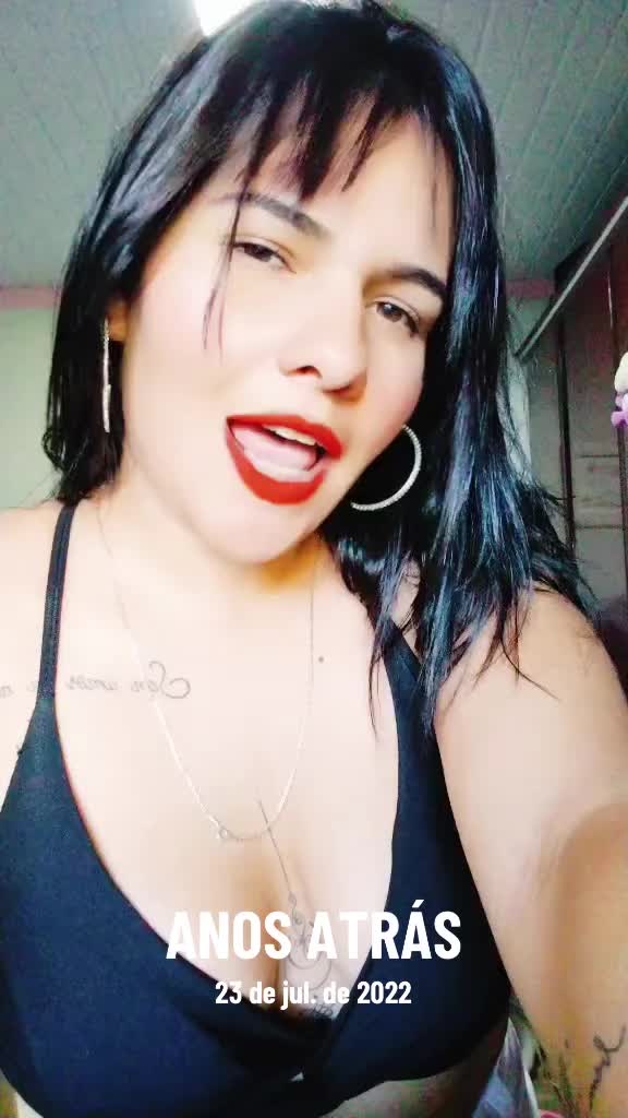 @Eumoniquegodoy