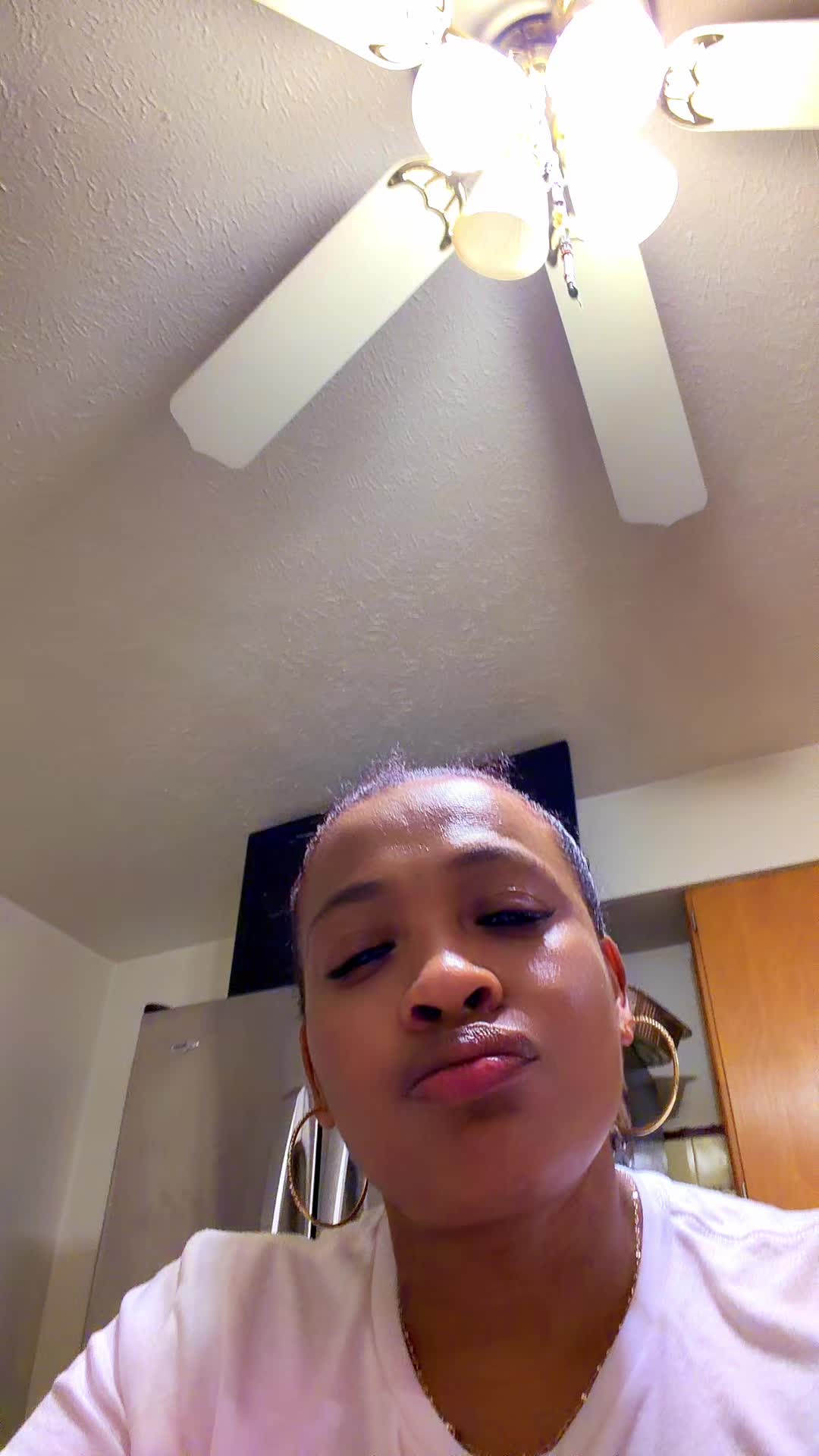 @Leitoooo