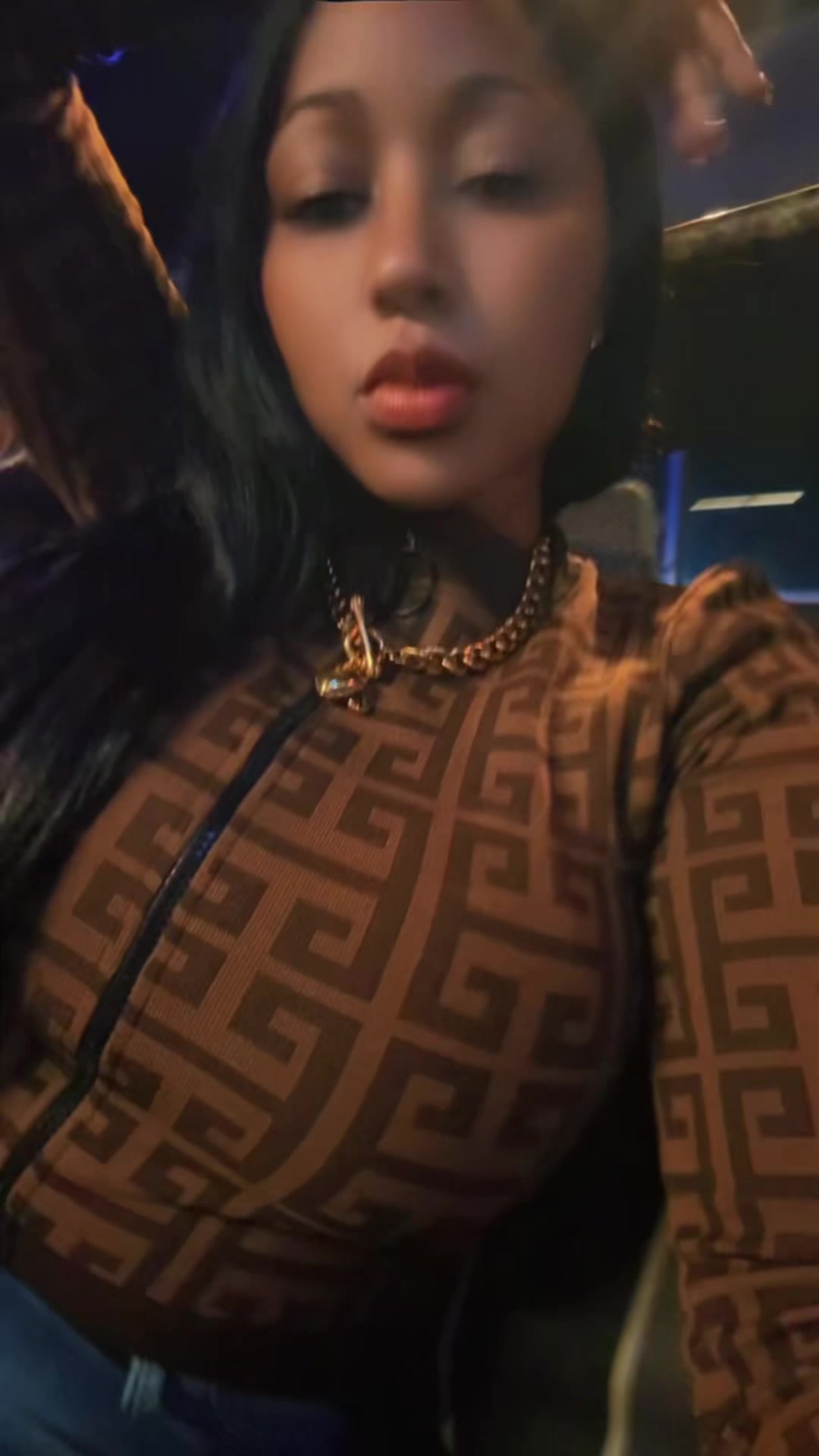 @nickibby87