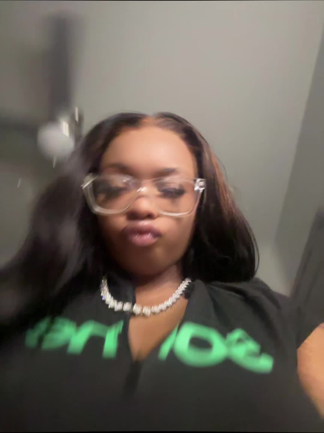 @Leelee
