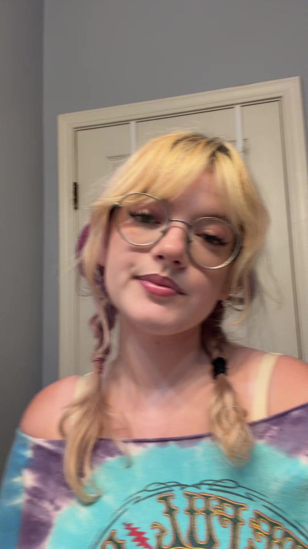 @h🦄