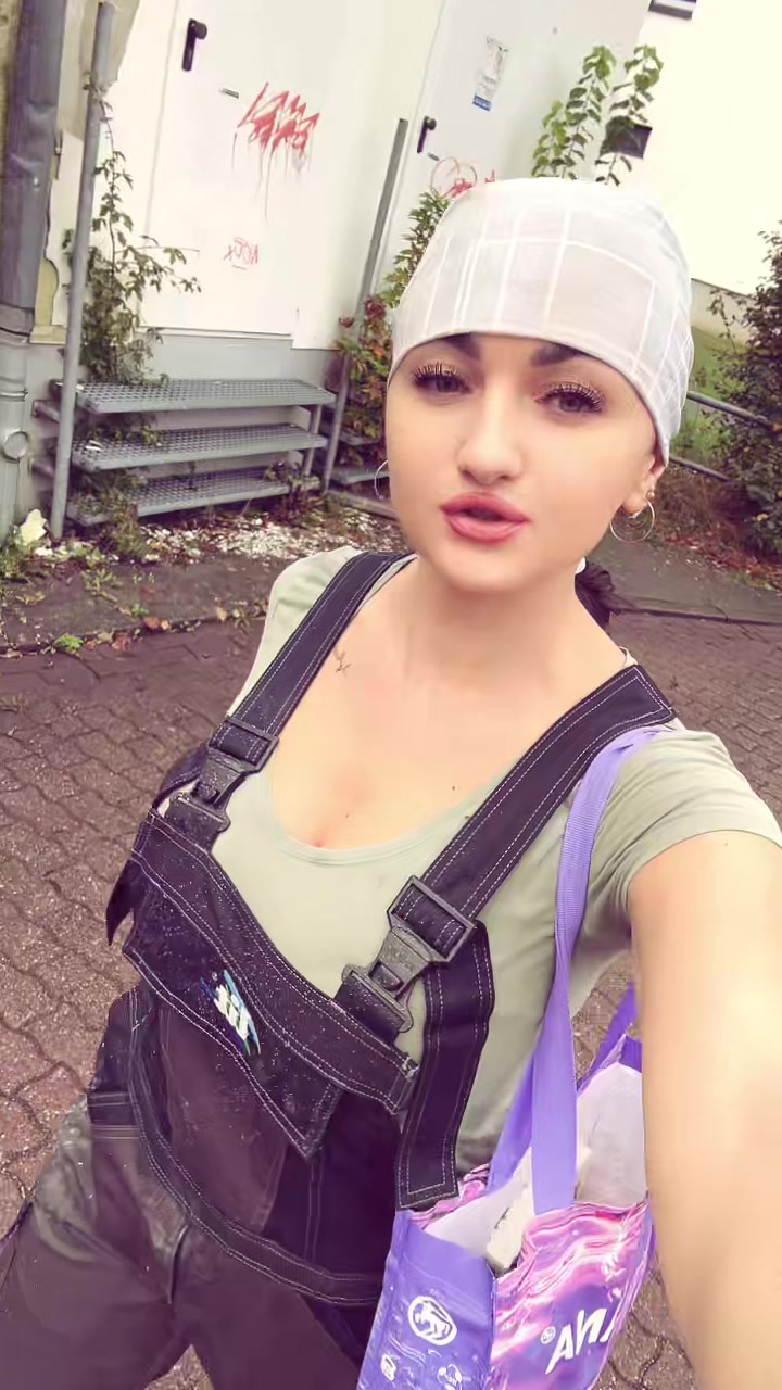 @Cristina Sinicici