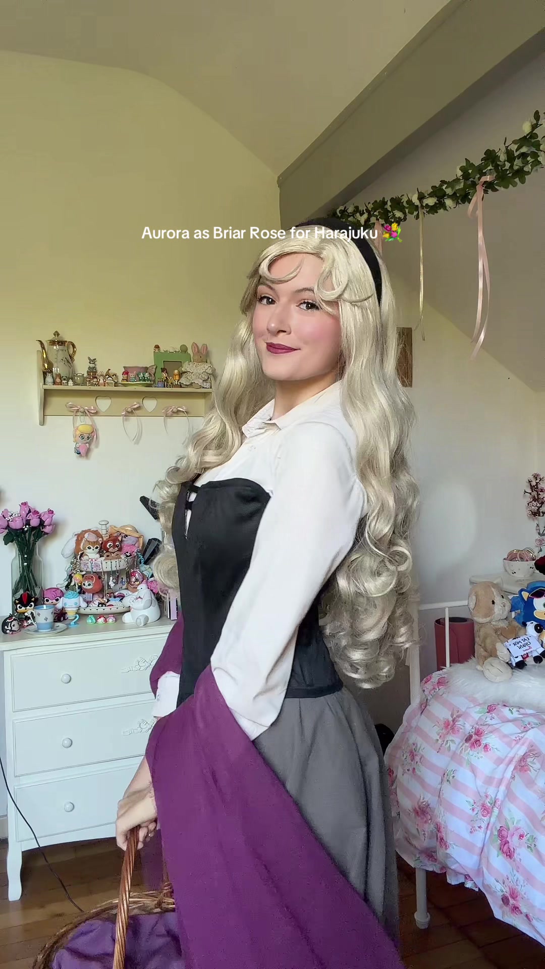 @Emmika