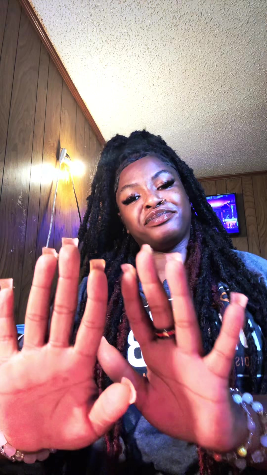 @yeahimtyeshae
