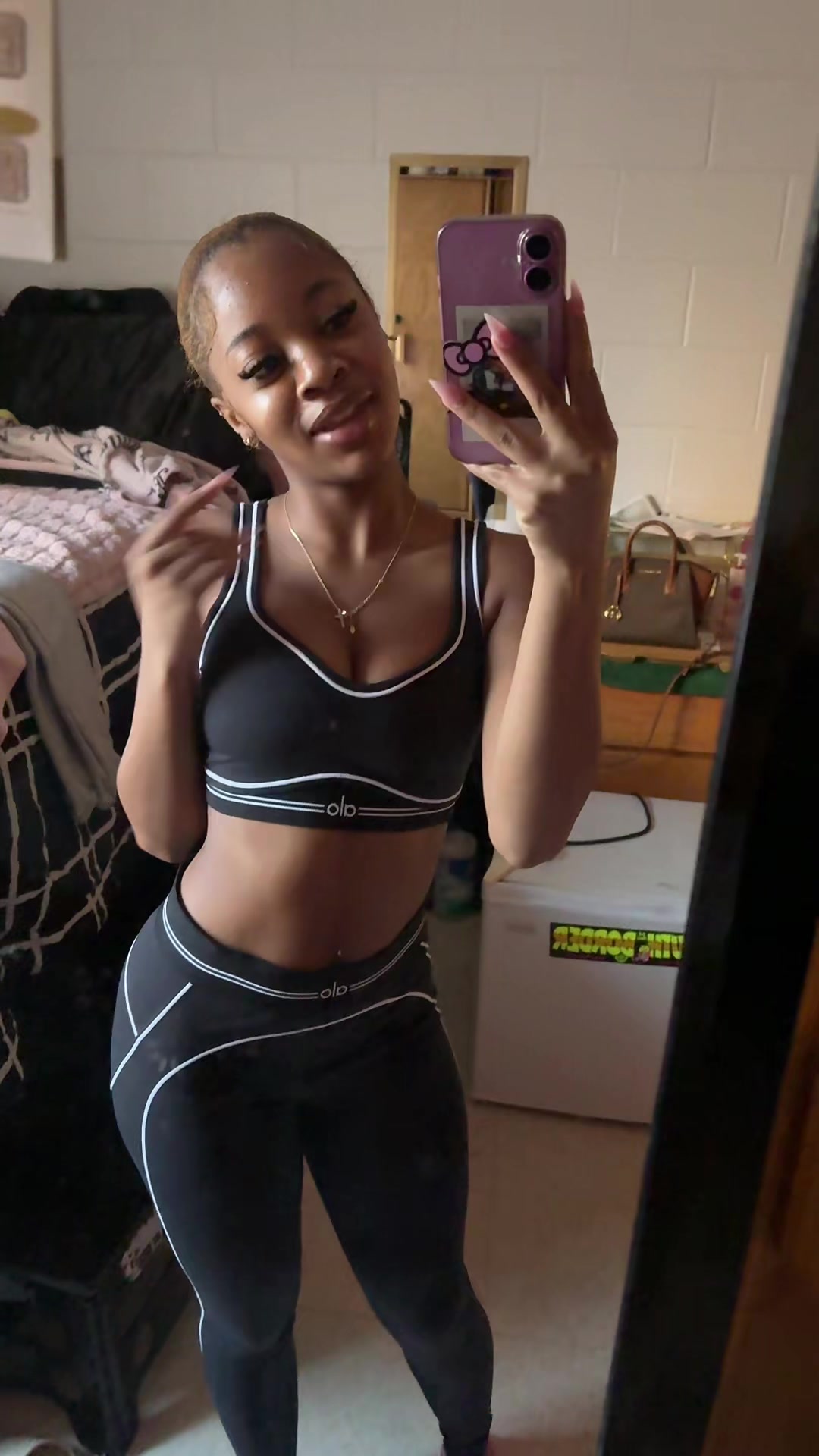 @mayaa