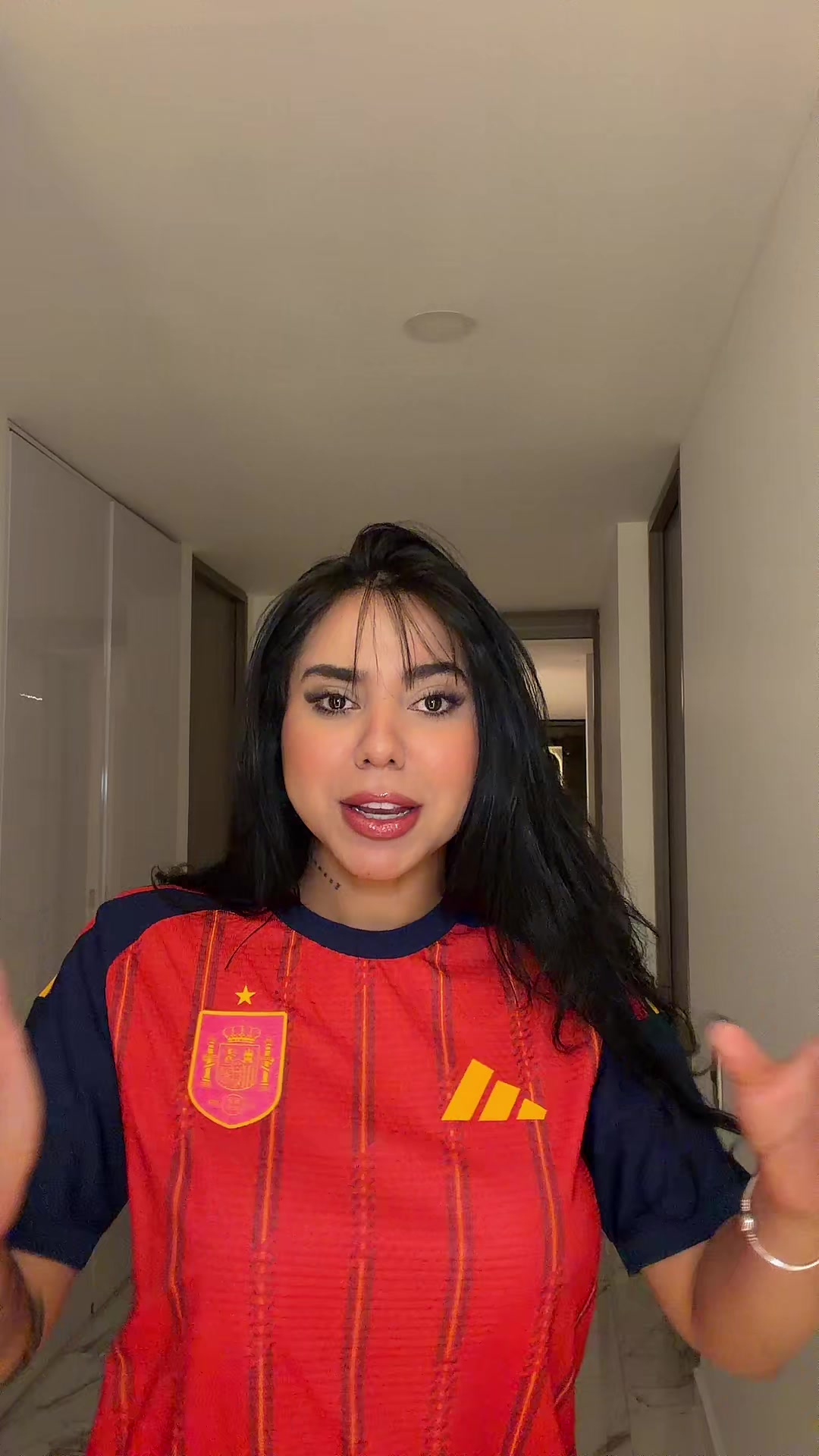 @Kinkyalexa