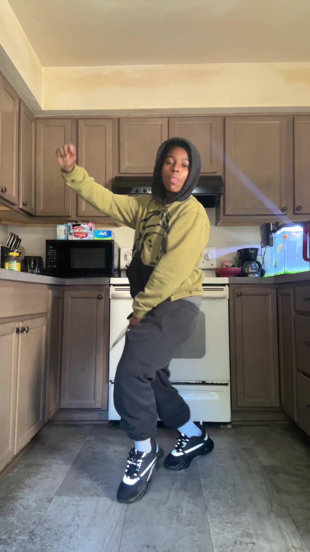@chayyy._