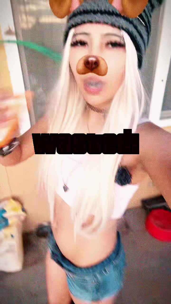 @slushbunni