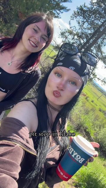 @complicatedvampgirl