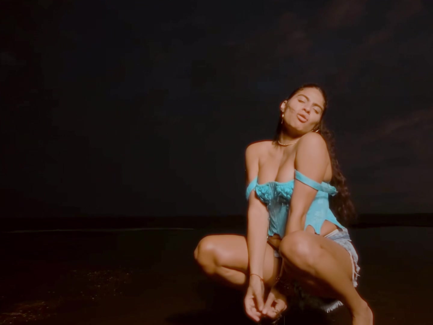 @Jessie Reyez fanpage