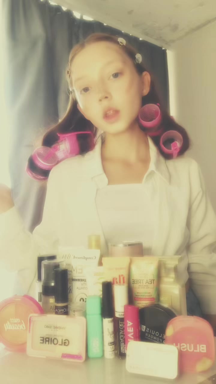 @Anika Koshkina