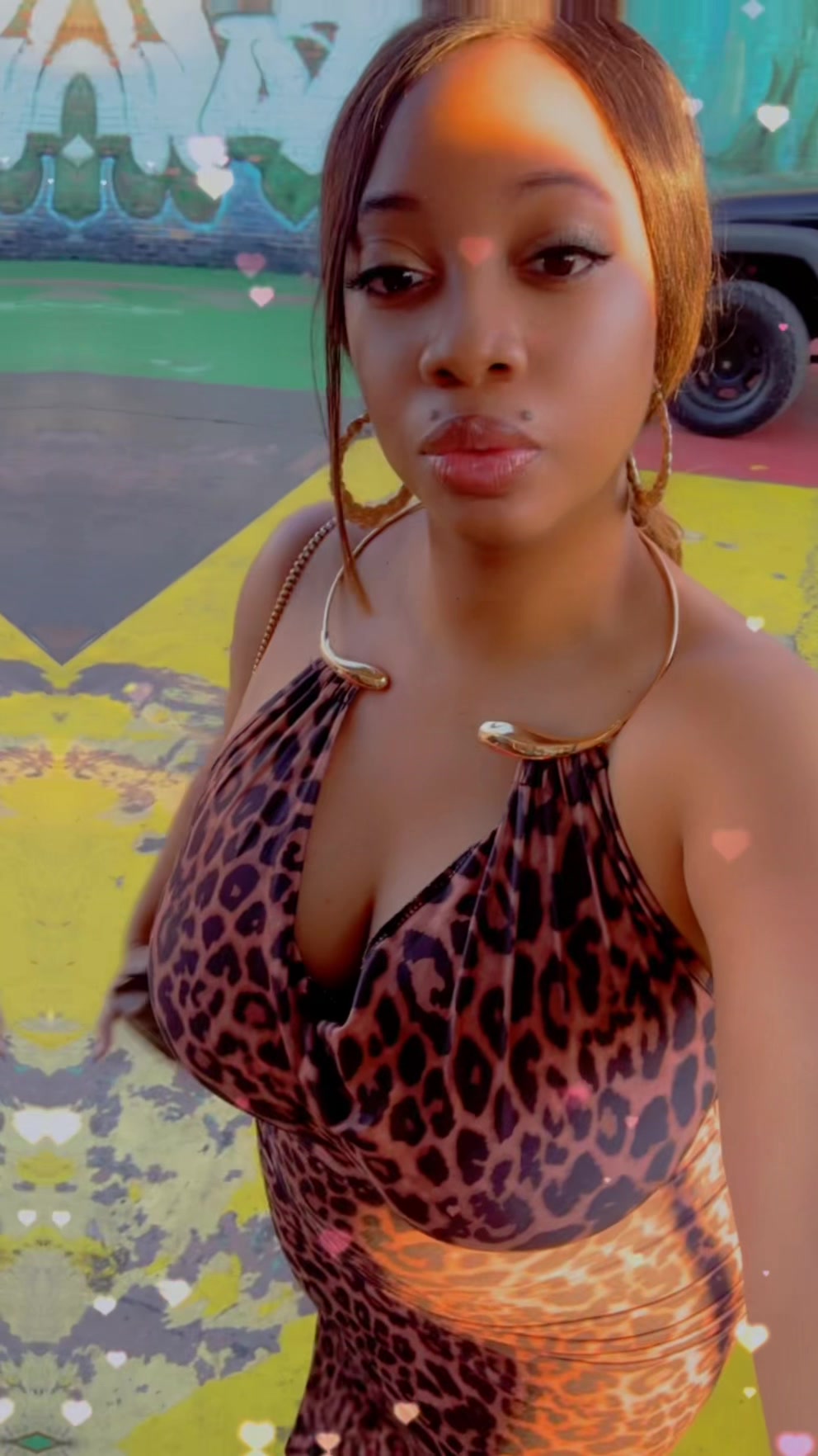 @Nene Chic
