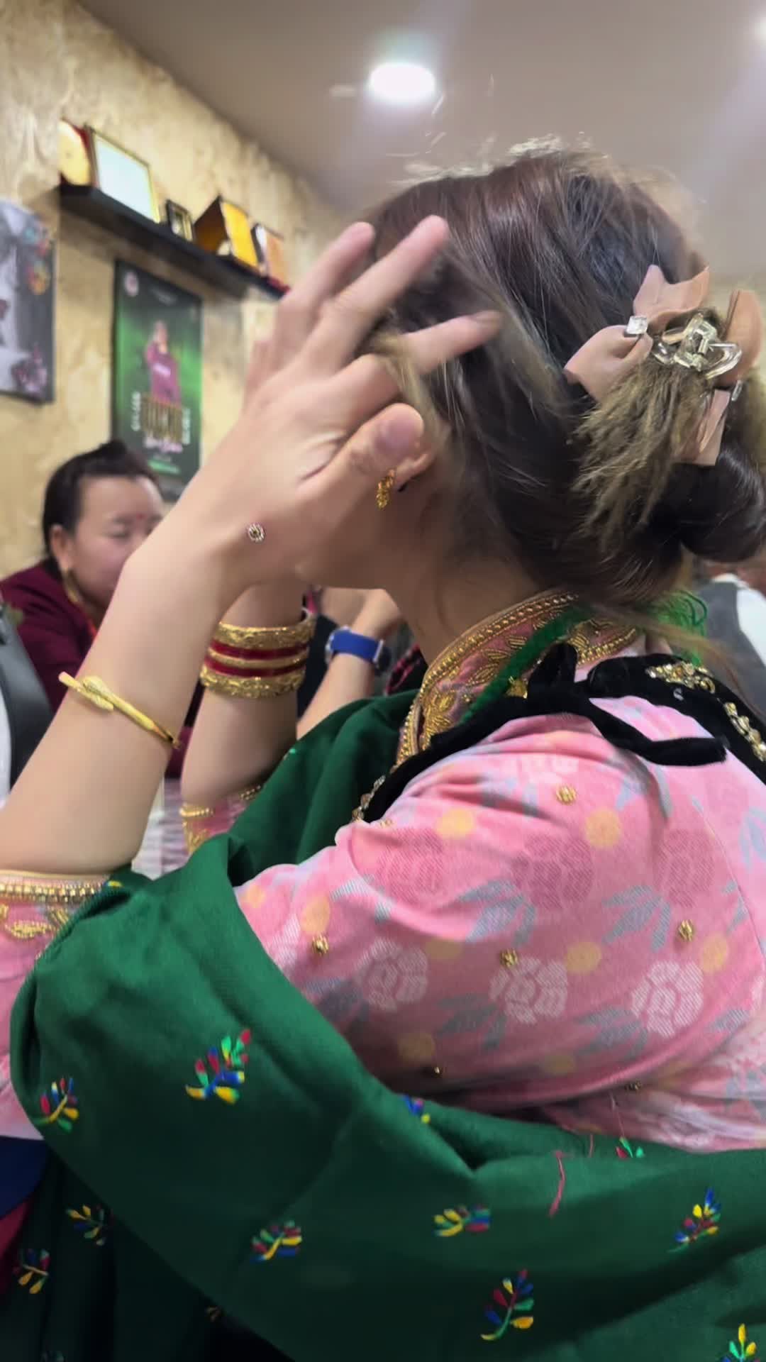 @एलिशा🦚