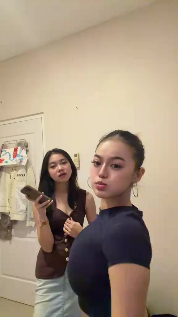 @diindaanih029