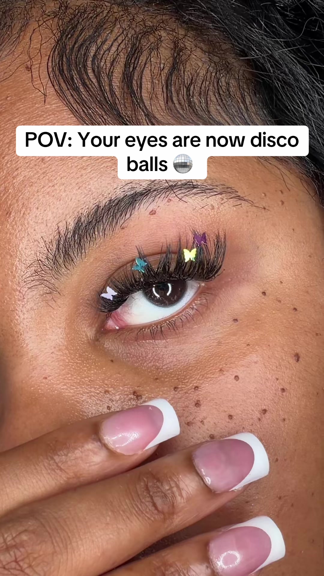 @ZOESQOQ