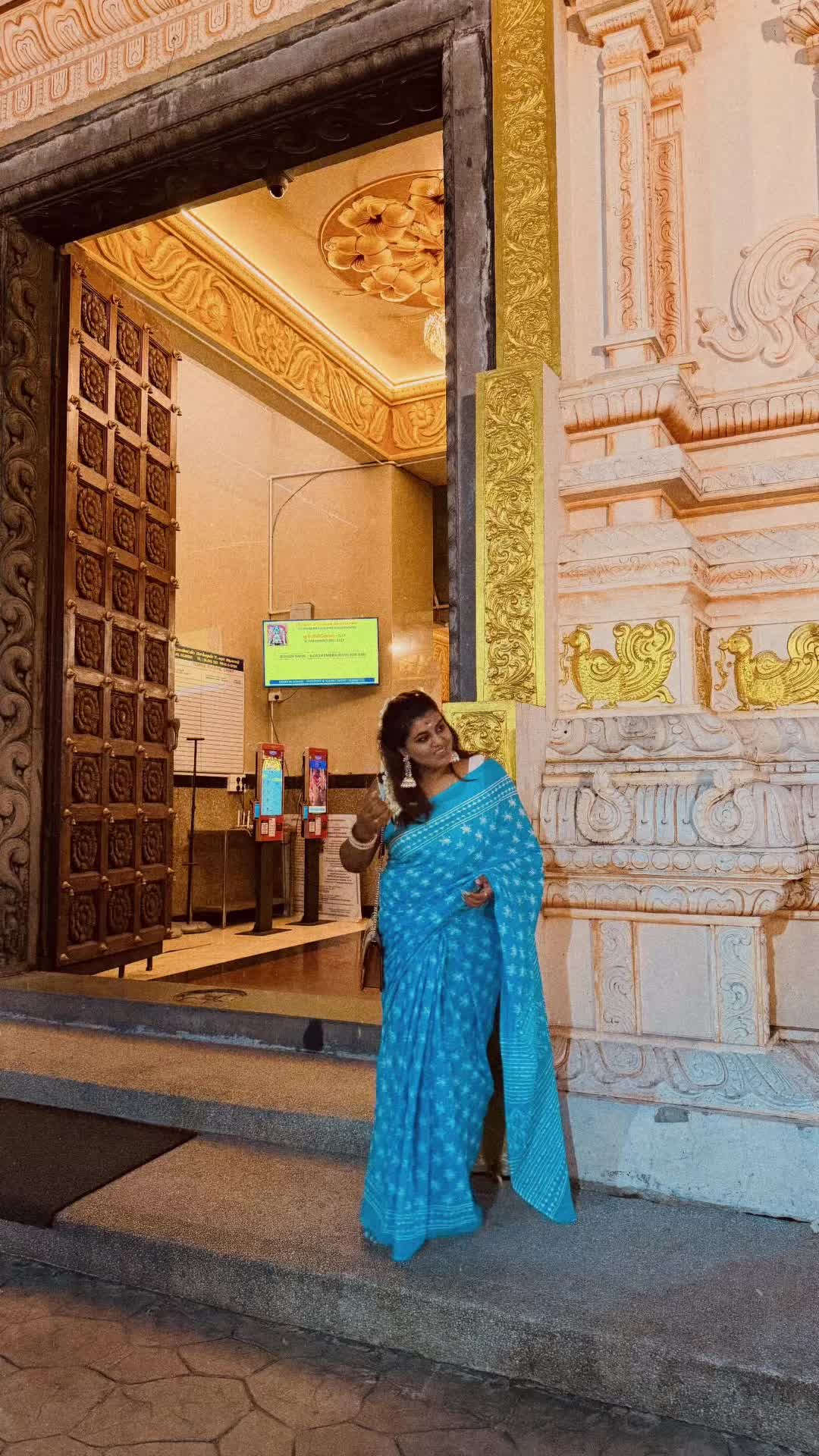 @priyaaa.k🧿