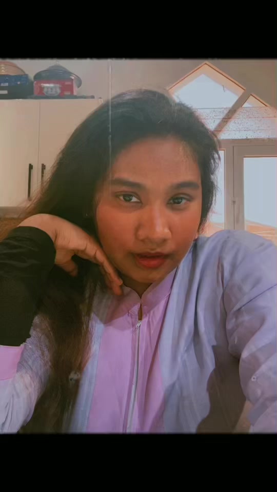 @SAPNA GIRL 😩🌸🌚