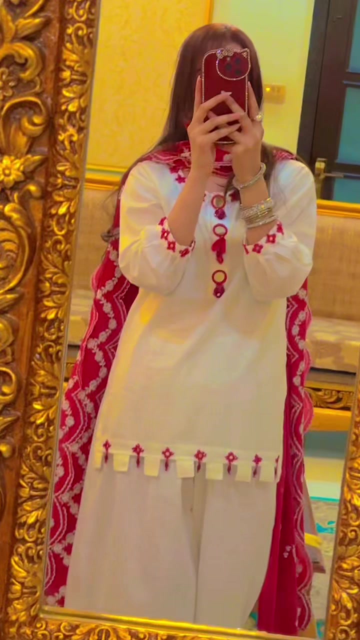 @nayyabkhanofficial087