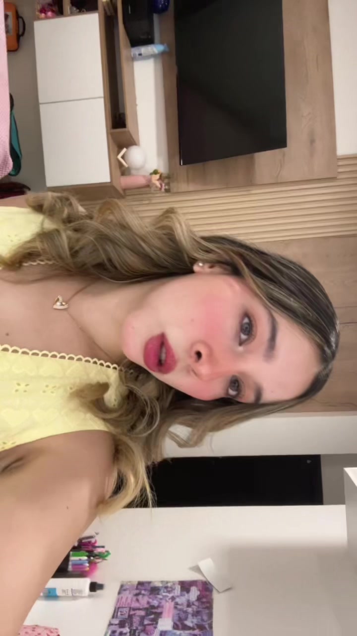 @Ann🌼