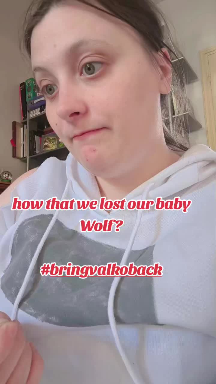 @NonnonCosplay