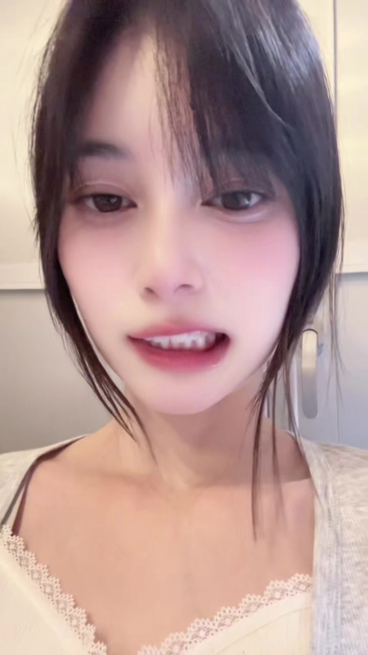 @大久保桜子