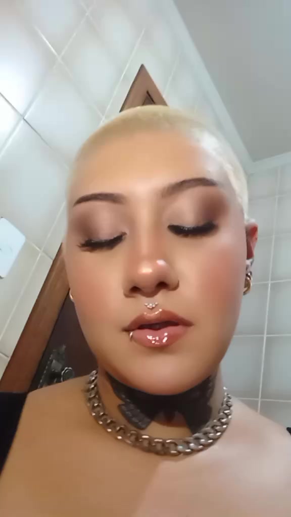 @anaju