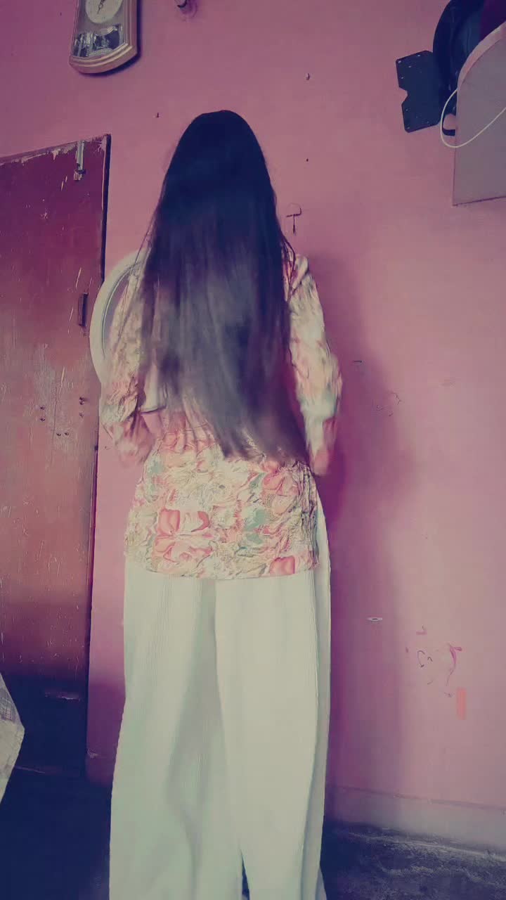 @RaMnA GuJJaR 💜 PURPLE QUEEN