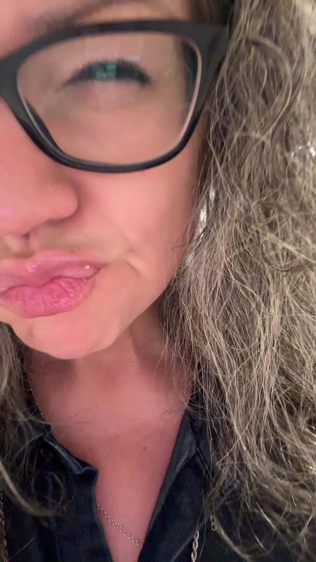 @🌚 Kara 🌚