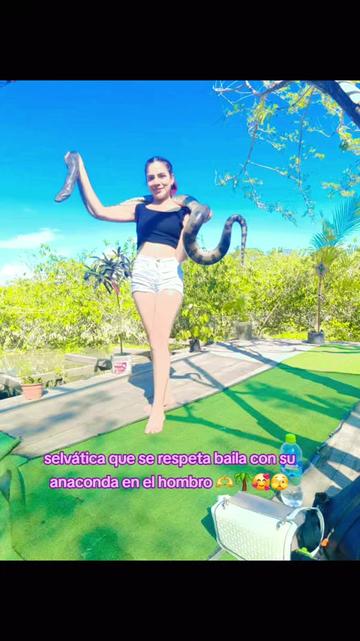 @Johana T. Tarazona 🦁💚24♡✨️