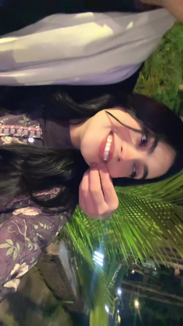 @Esha Abbasi
