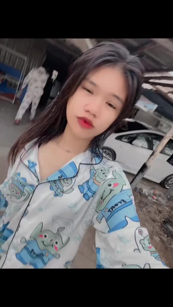 @นุ่น น.