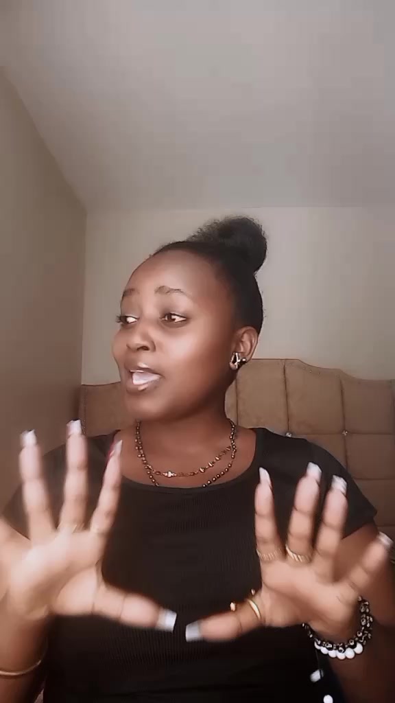 @Fayeelonzi