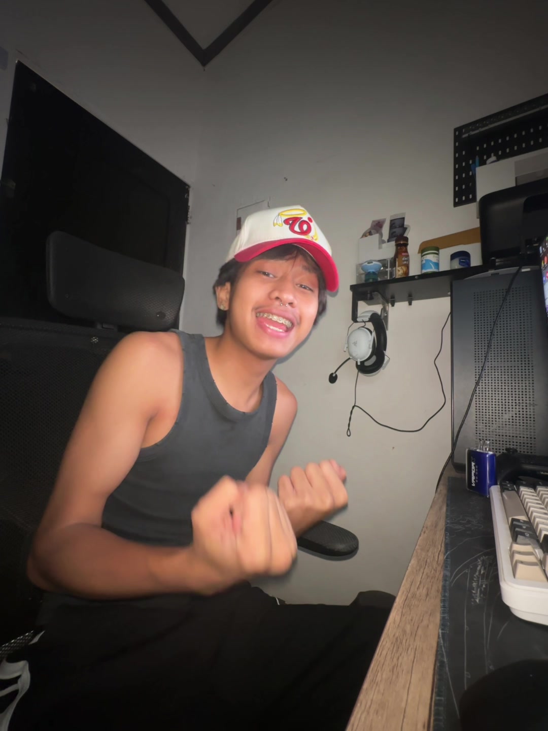 @Felix