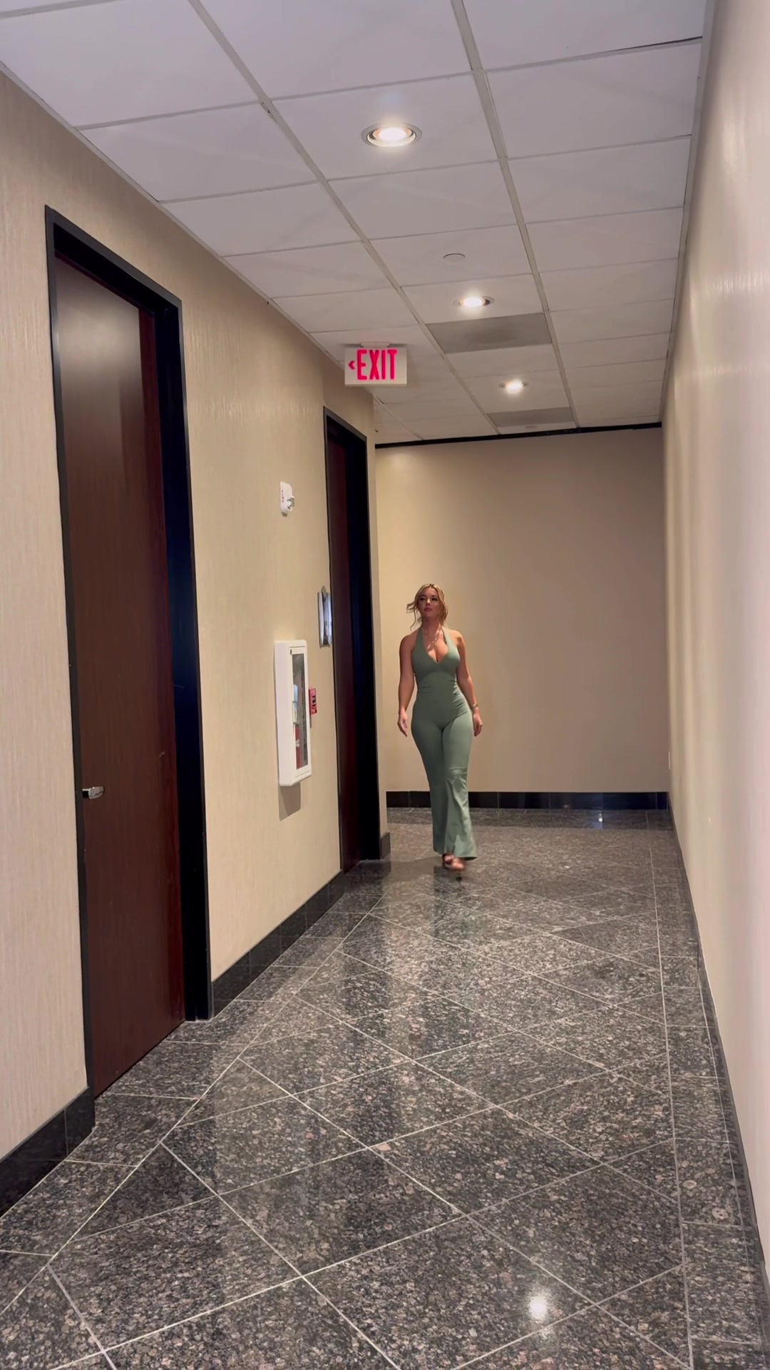 16 喜歡, 分享| Мария (@maryswon)