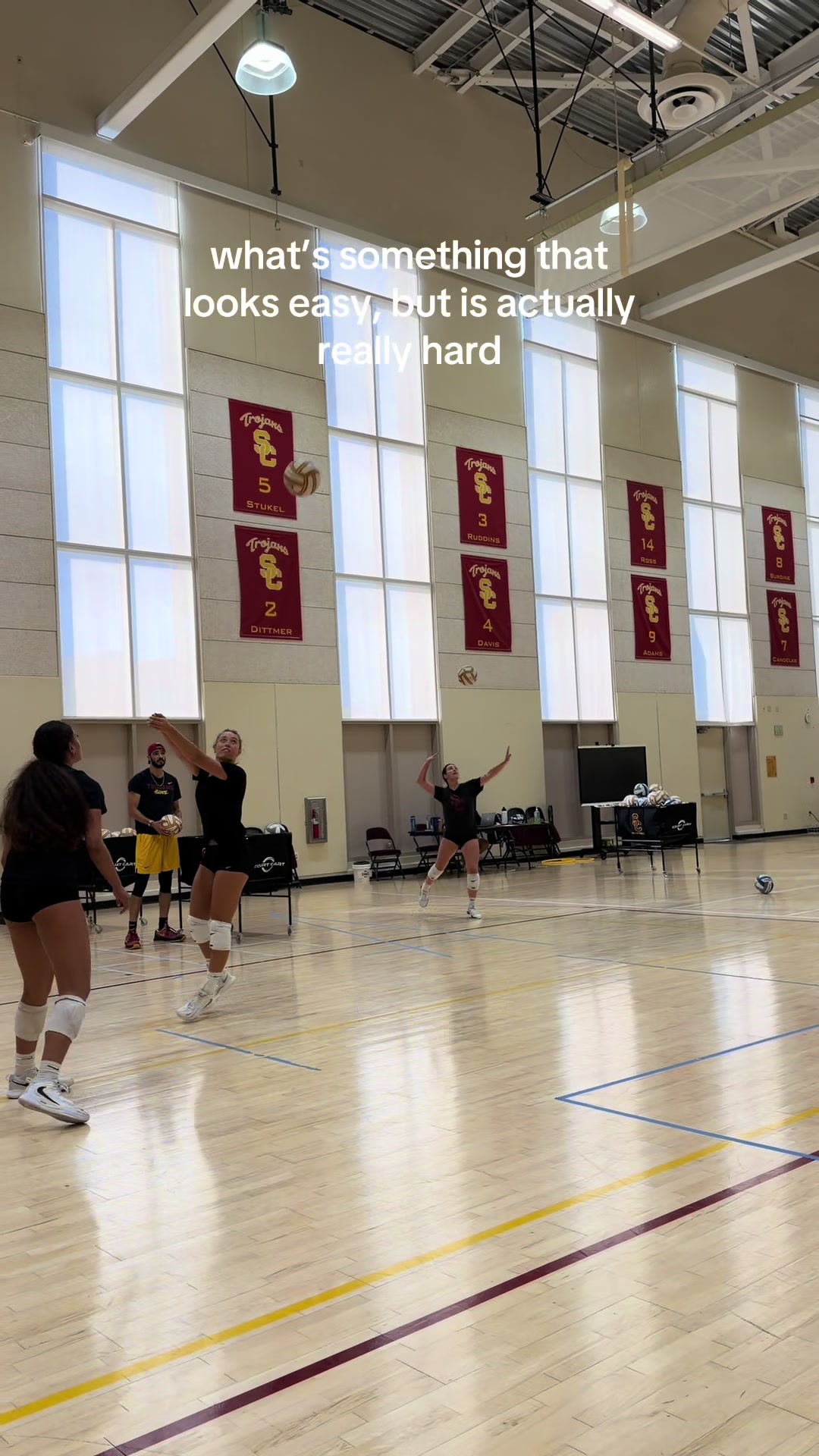 @uscwomensvolley