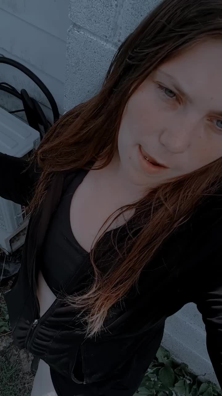 @Ms.moonshine232