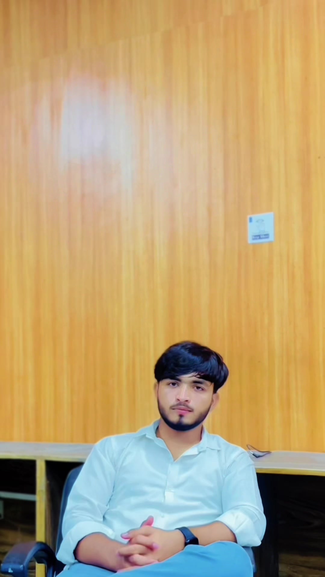 @معیز سندہو 🥂🖤