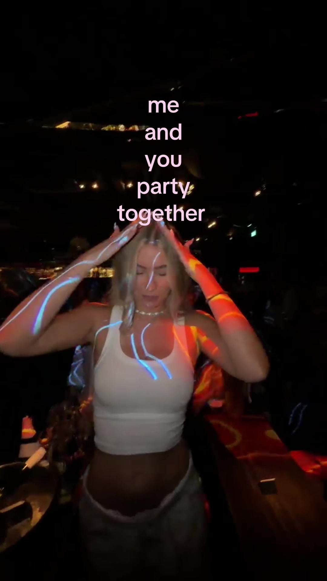 @🧜🏼♀️