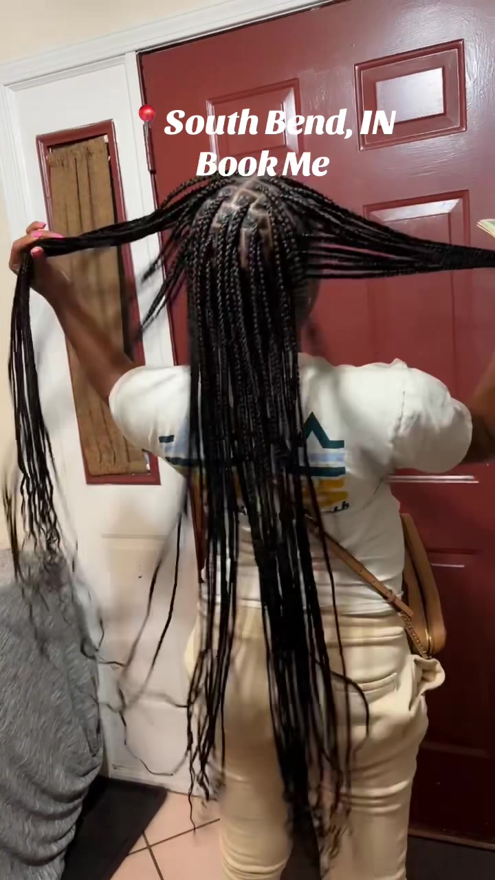 @TrishaLovePink