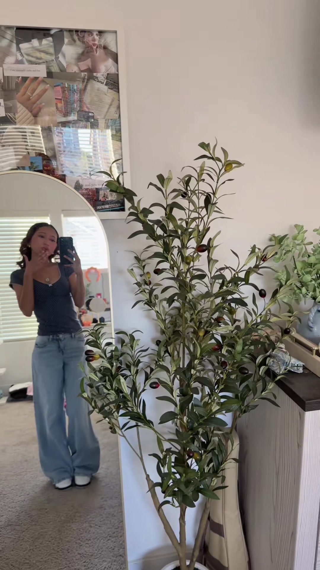 @bella ࣪౨ৎ