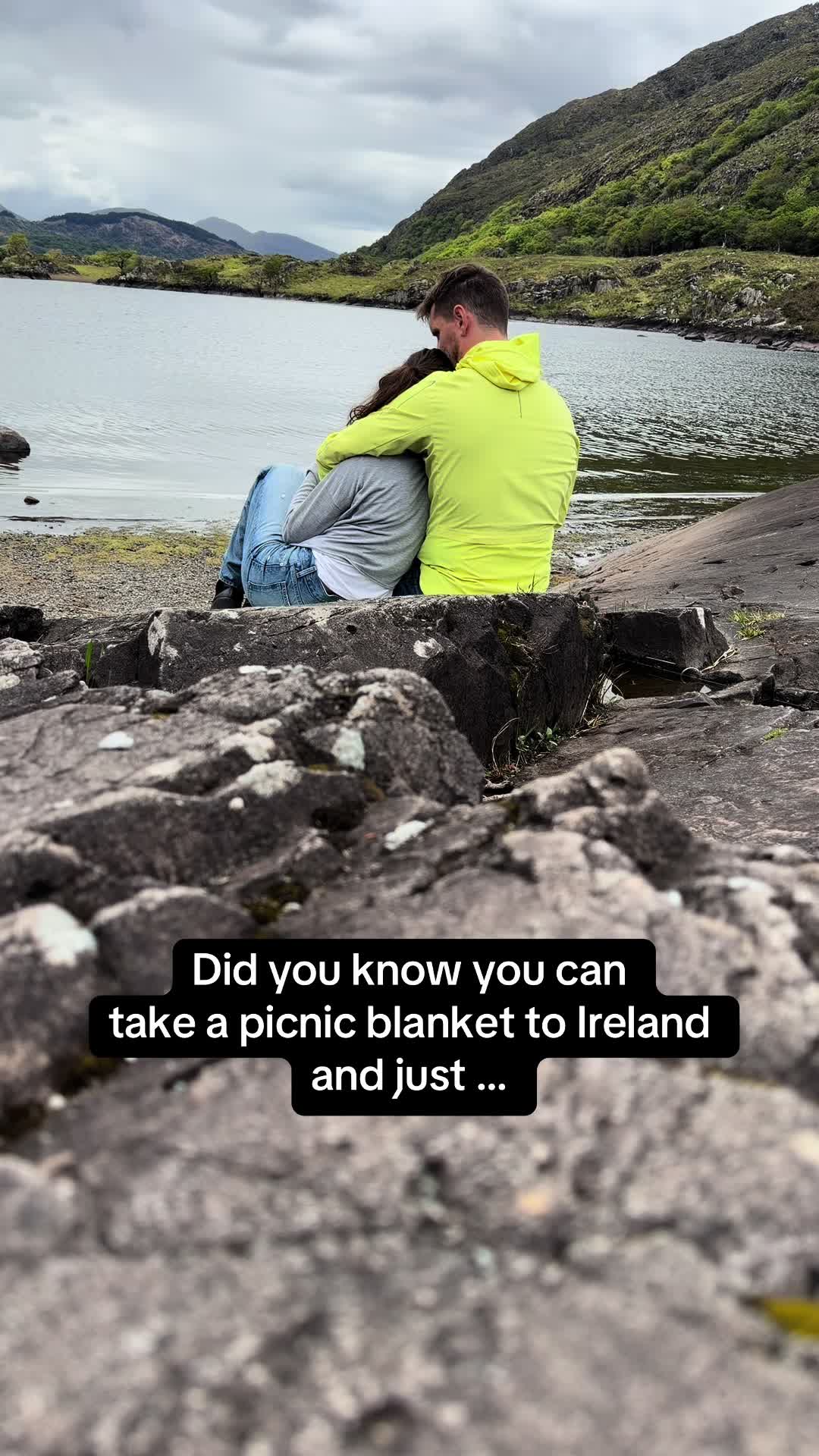 @AbaresAbroad
