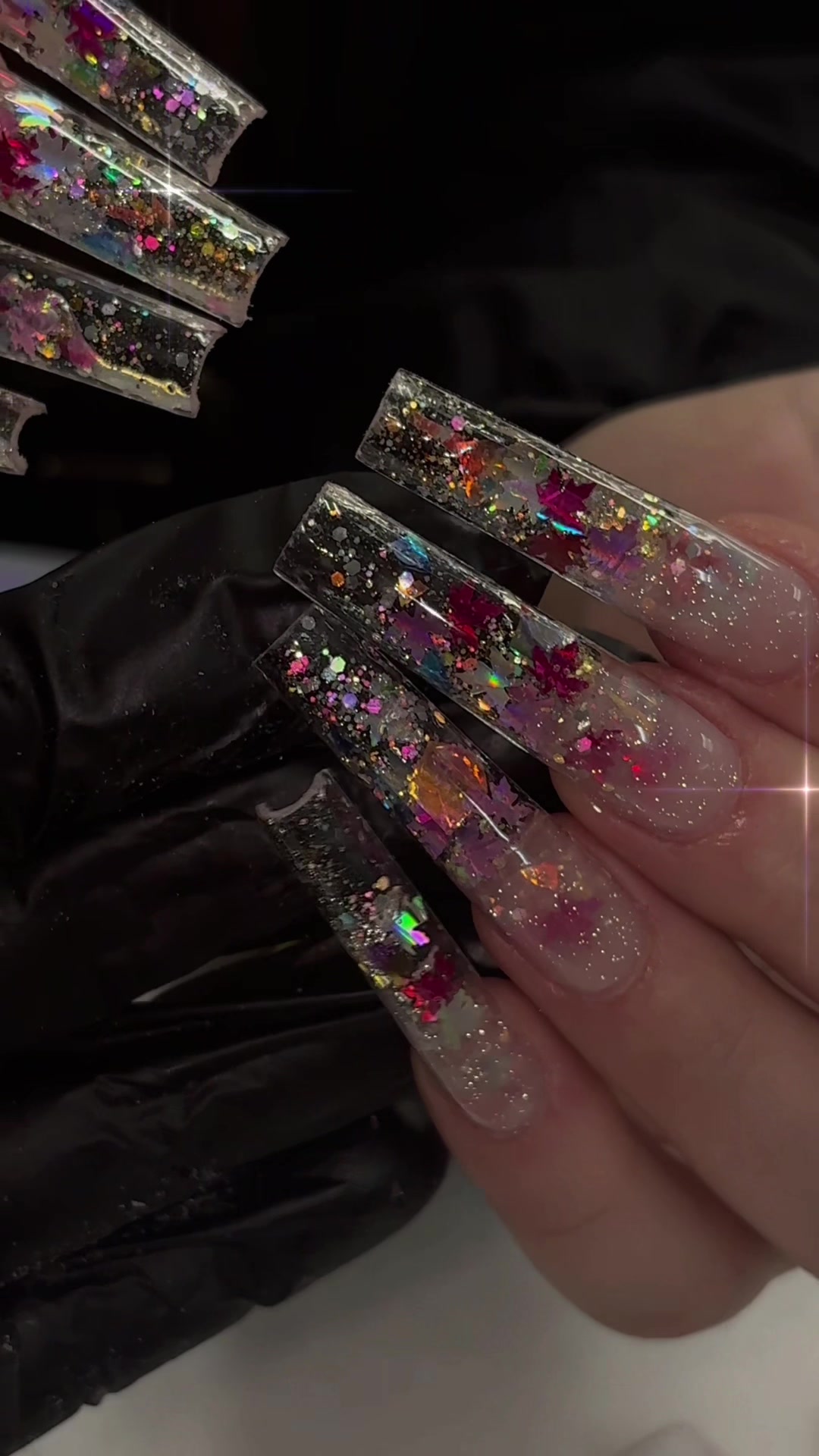 @Riya's Nails