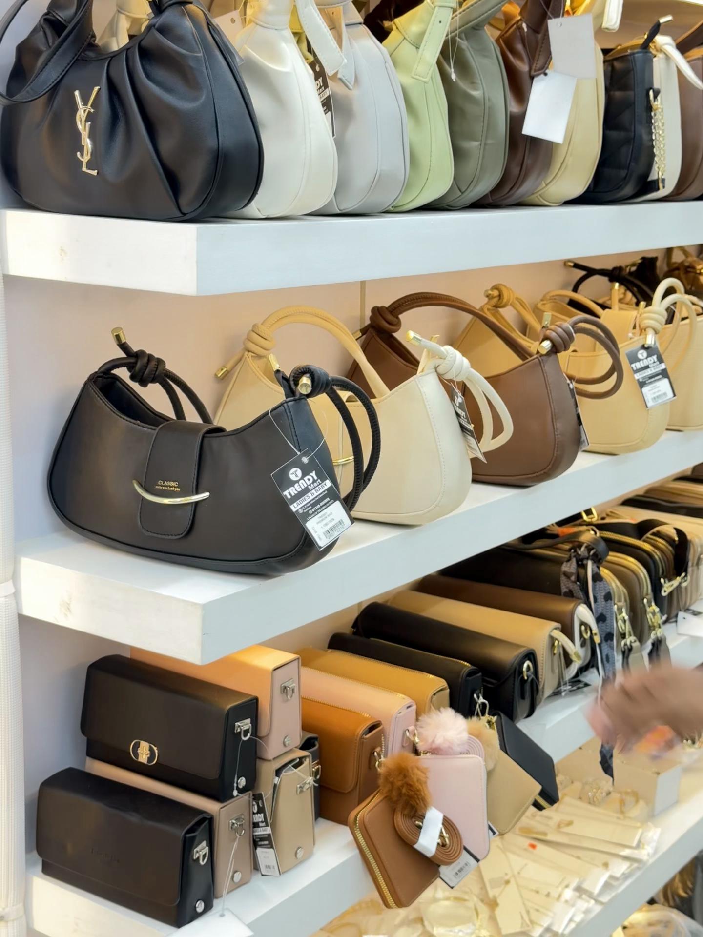 @Trendy Mart (Ladies & Baby)
