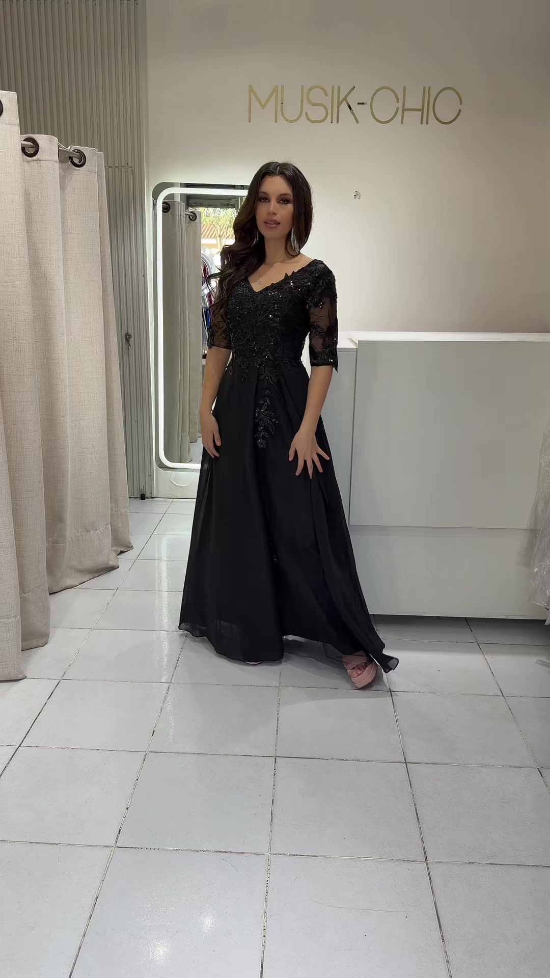 @BOUTIQUE MUSIK CHIC