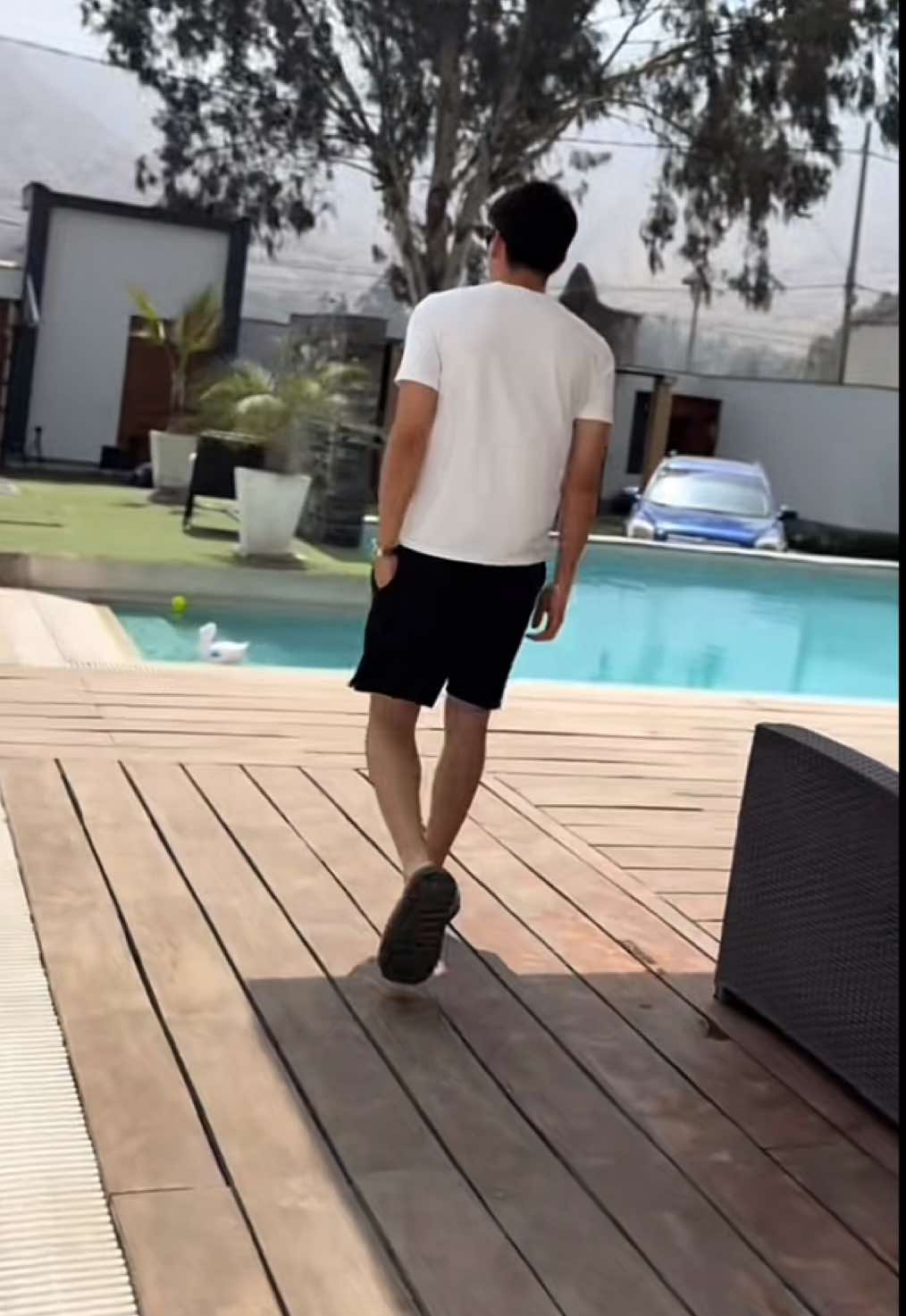 @Clinton_🦅
