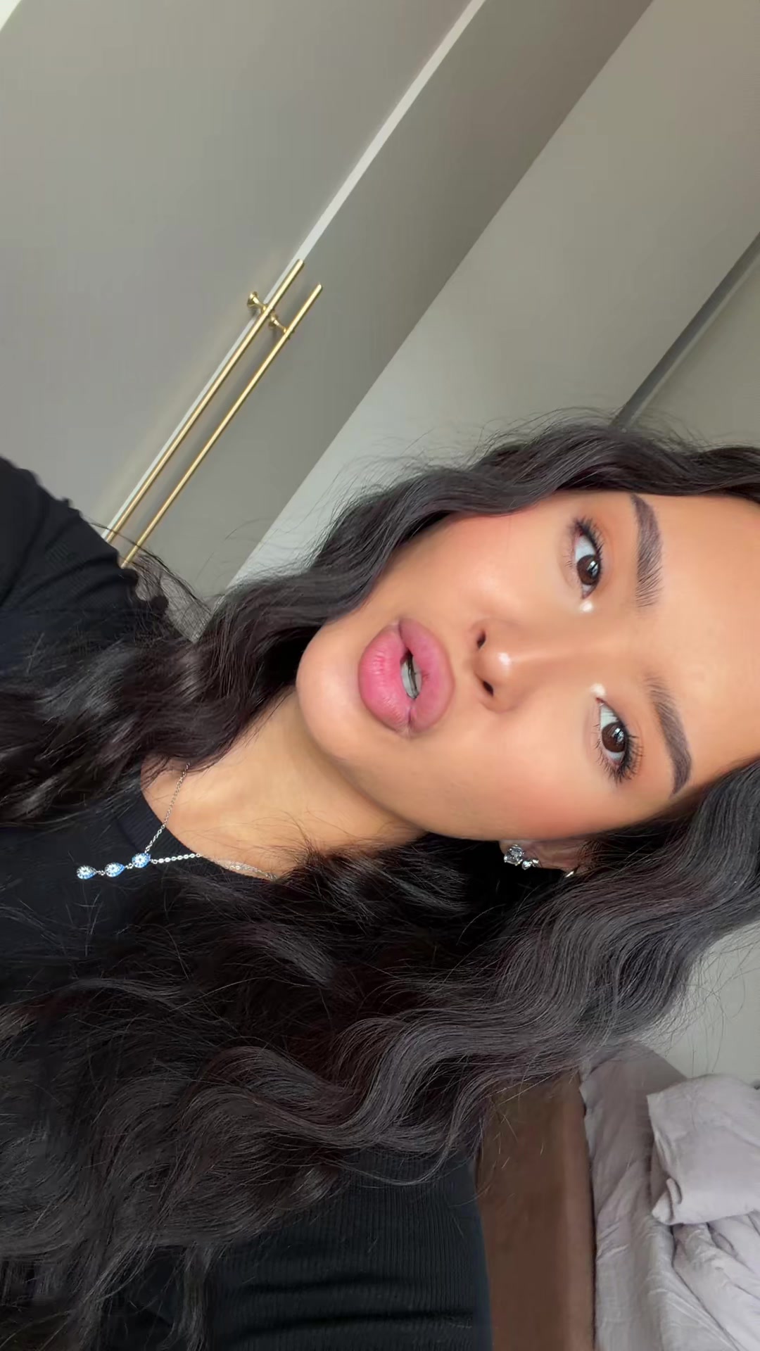 @Aisha Zh
